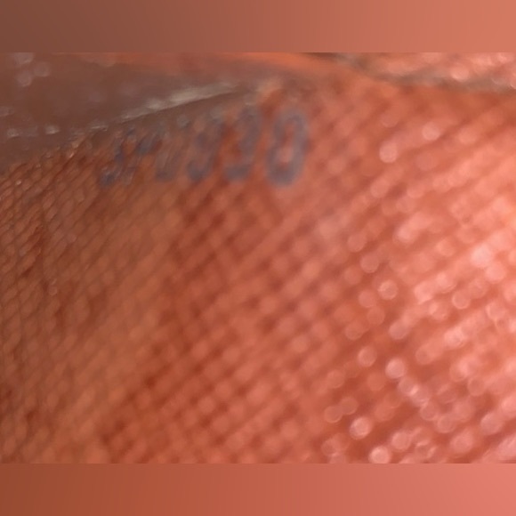 LOUIS VUITTON MONOGRAM AGENDA MM VINTAGE DAY PLANNER - Picture 12 of 14